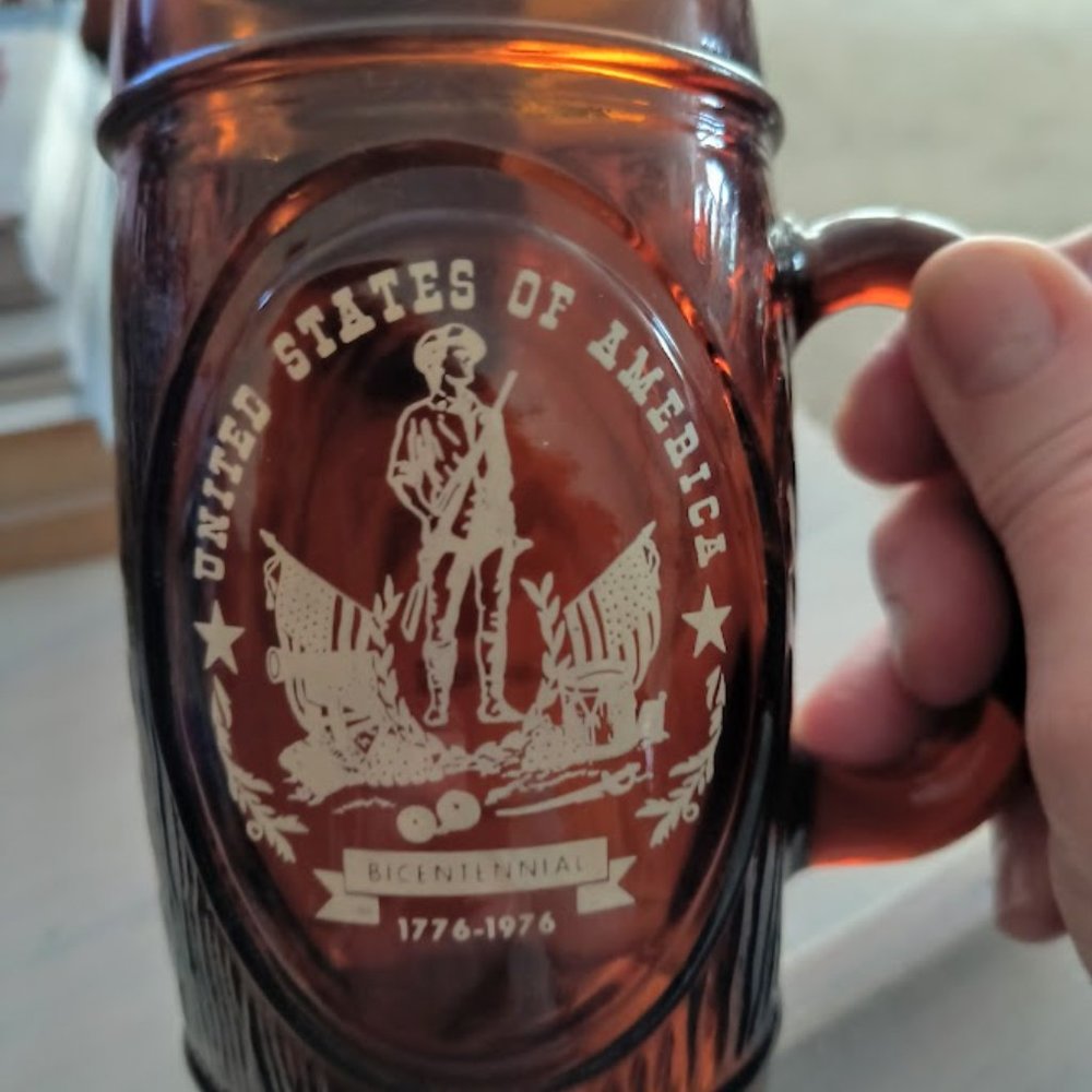 VINTAGE USA "HERE'S TO AMERICA!" BICENTENNIAL AMBER  BEER STEIN MUG